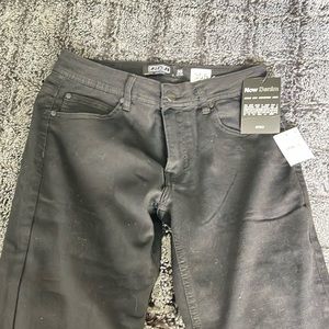 Mens Ezekiel black denim pants size 30. NWT